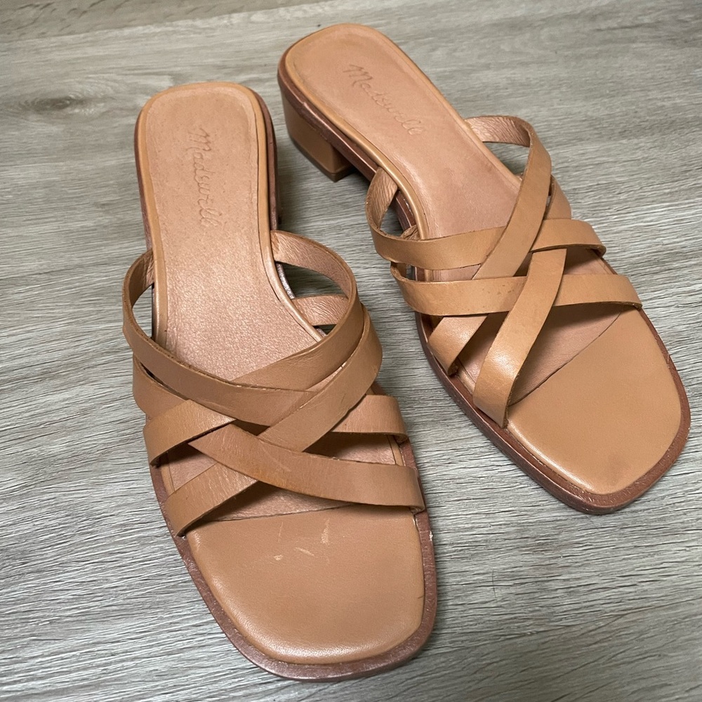 Madewell The Melanie Mule Sandal in Vachetta
Leather MC686